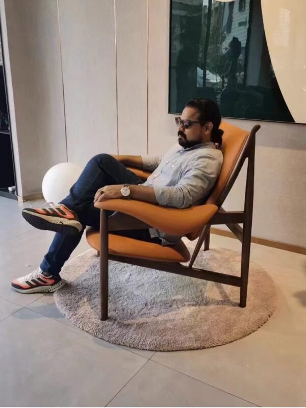 Chieftain ArmChair