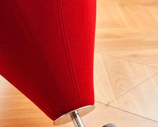 Lily petal sofa