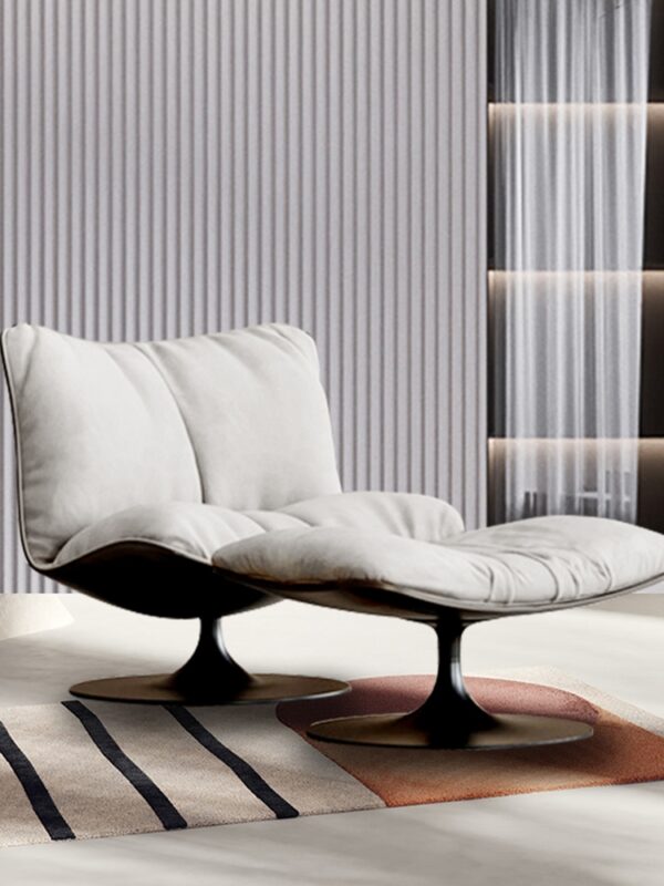 Merylin Chair