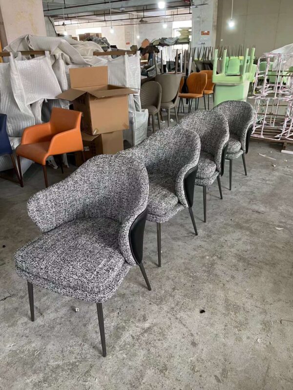 Minotti chairs