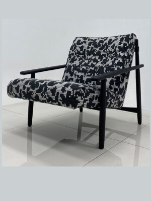 Trio indoor armchair