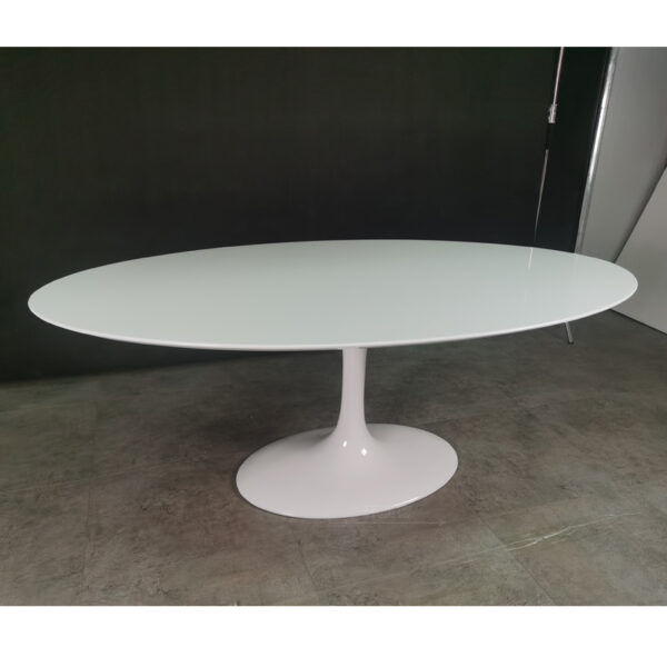 Tulip Dining Table